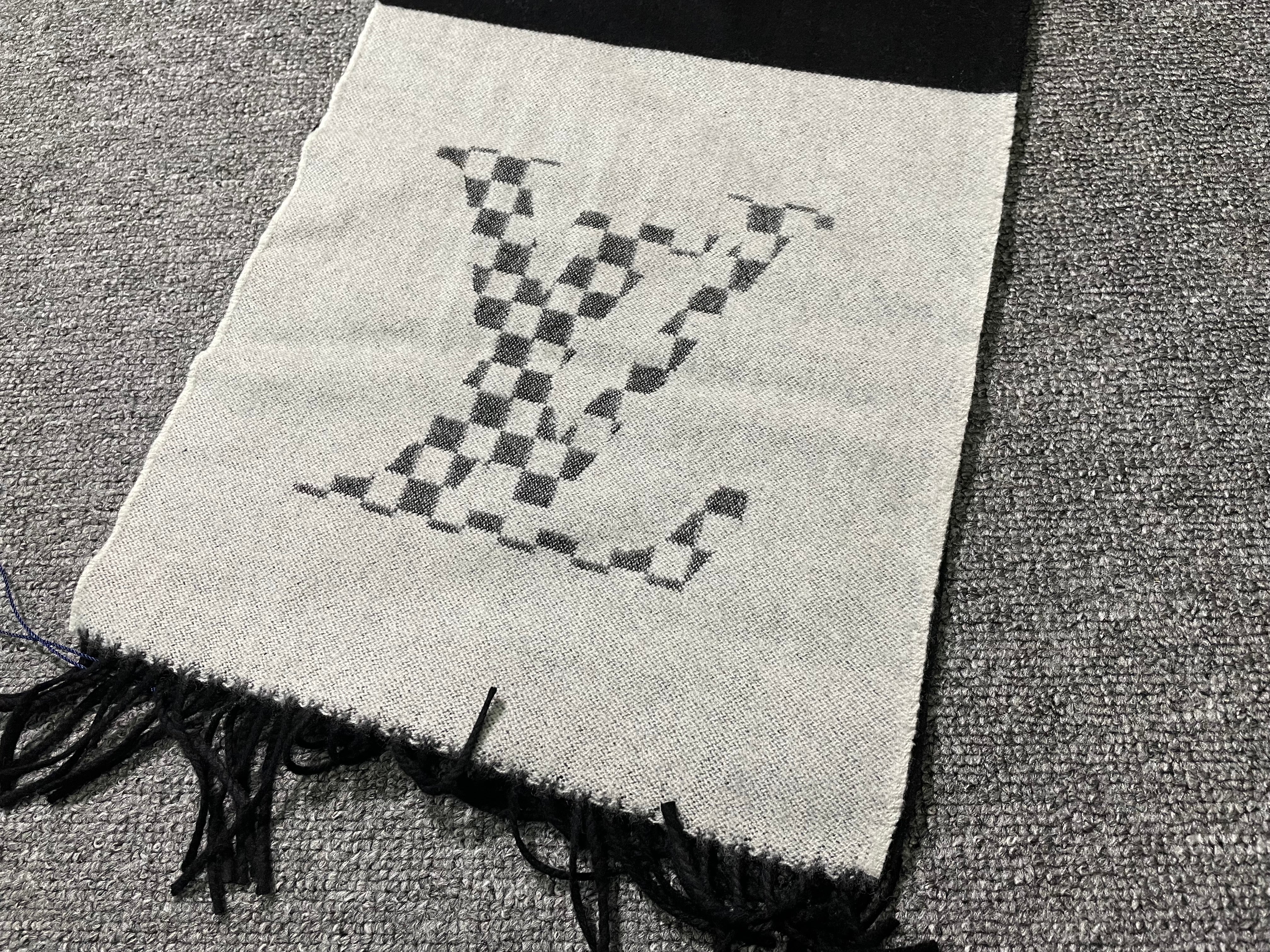 Scarf