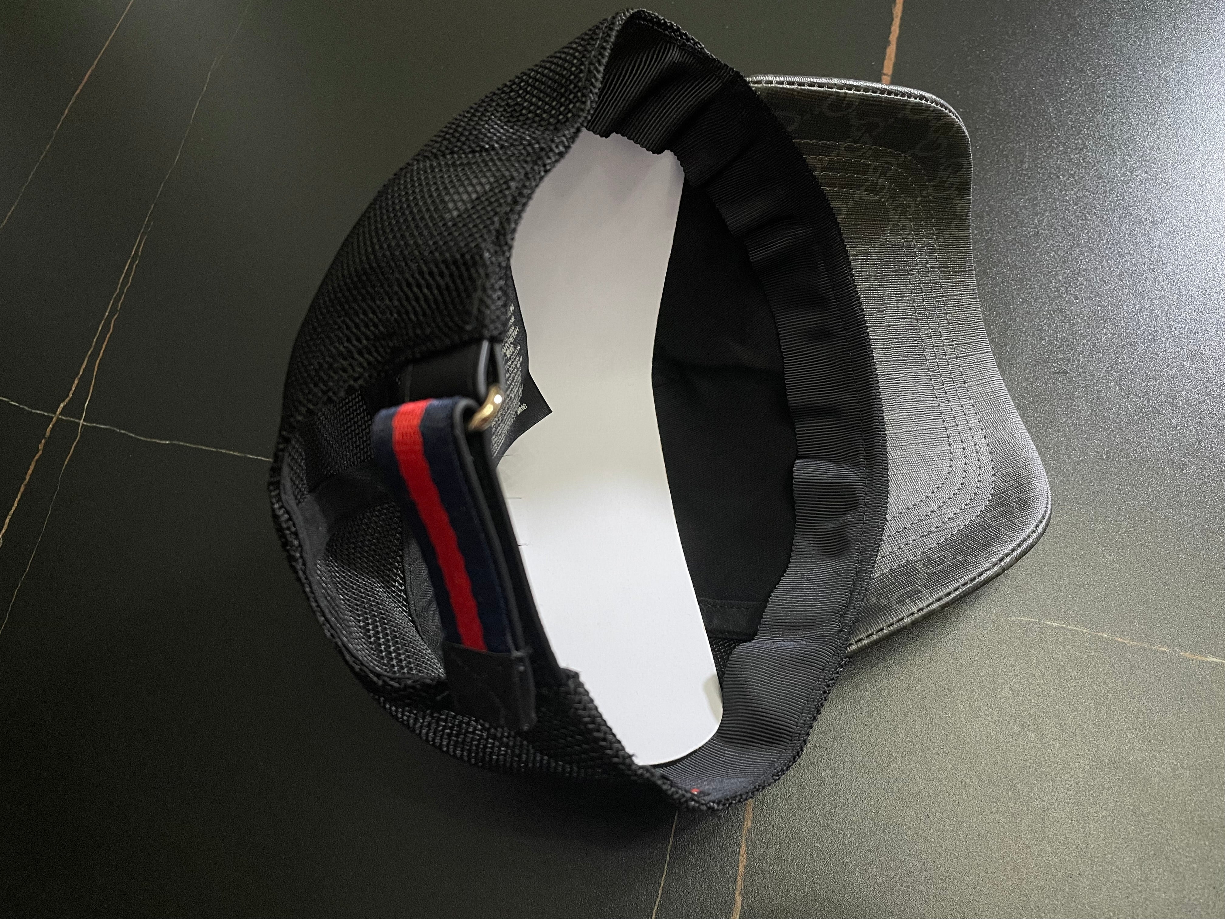 Cap