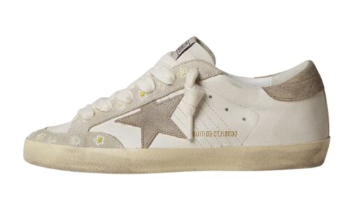 Star LTD with beige details and floral embroidery