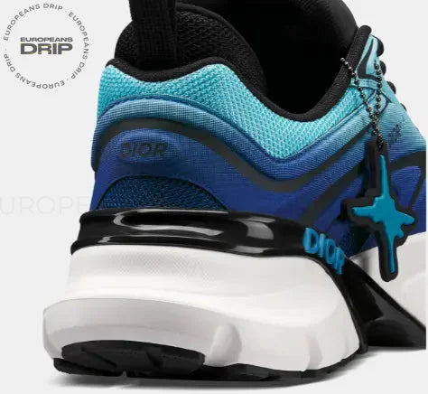 B44 ’BLUE’