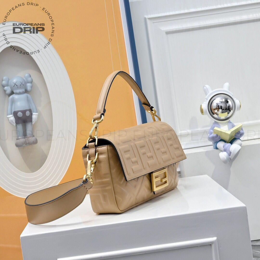 Bag Beige 27 cm
