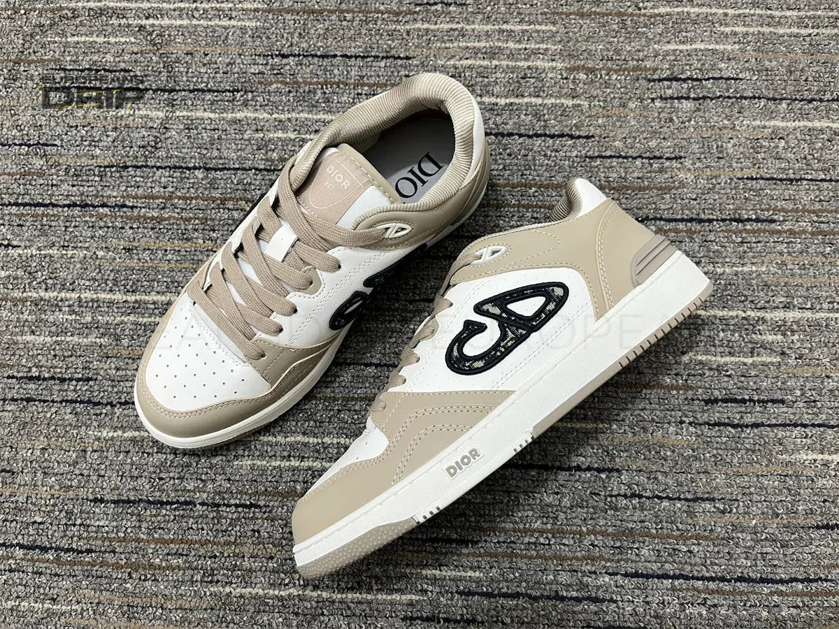 B57 ’BEIGE’