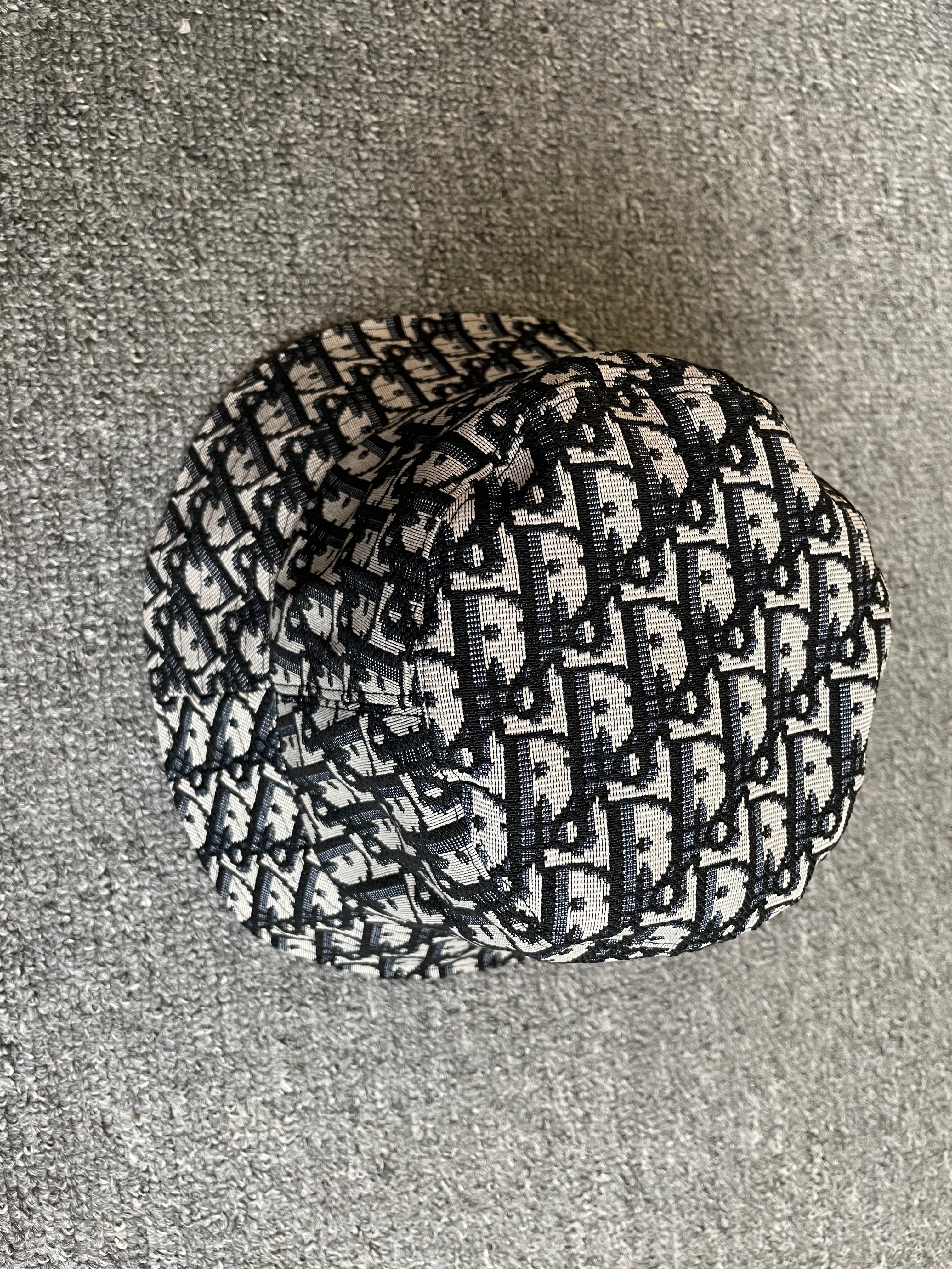 Cap
