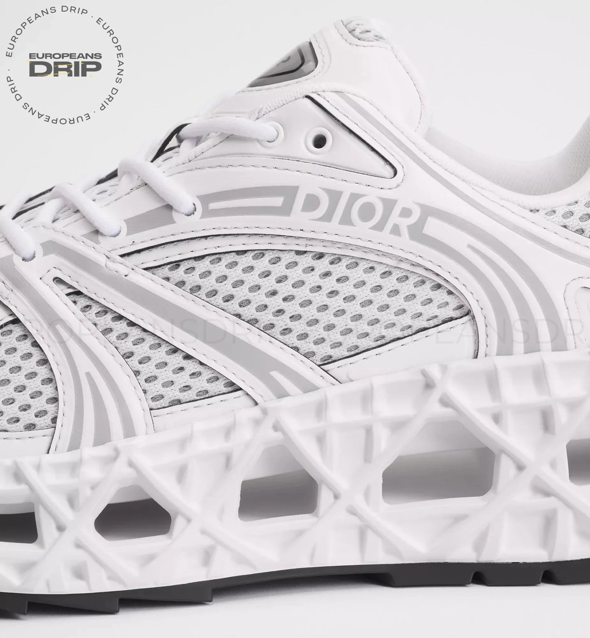 B35 ’ALL WHITE’