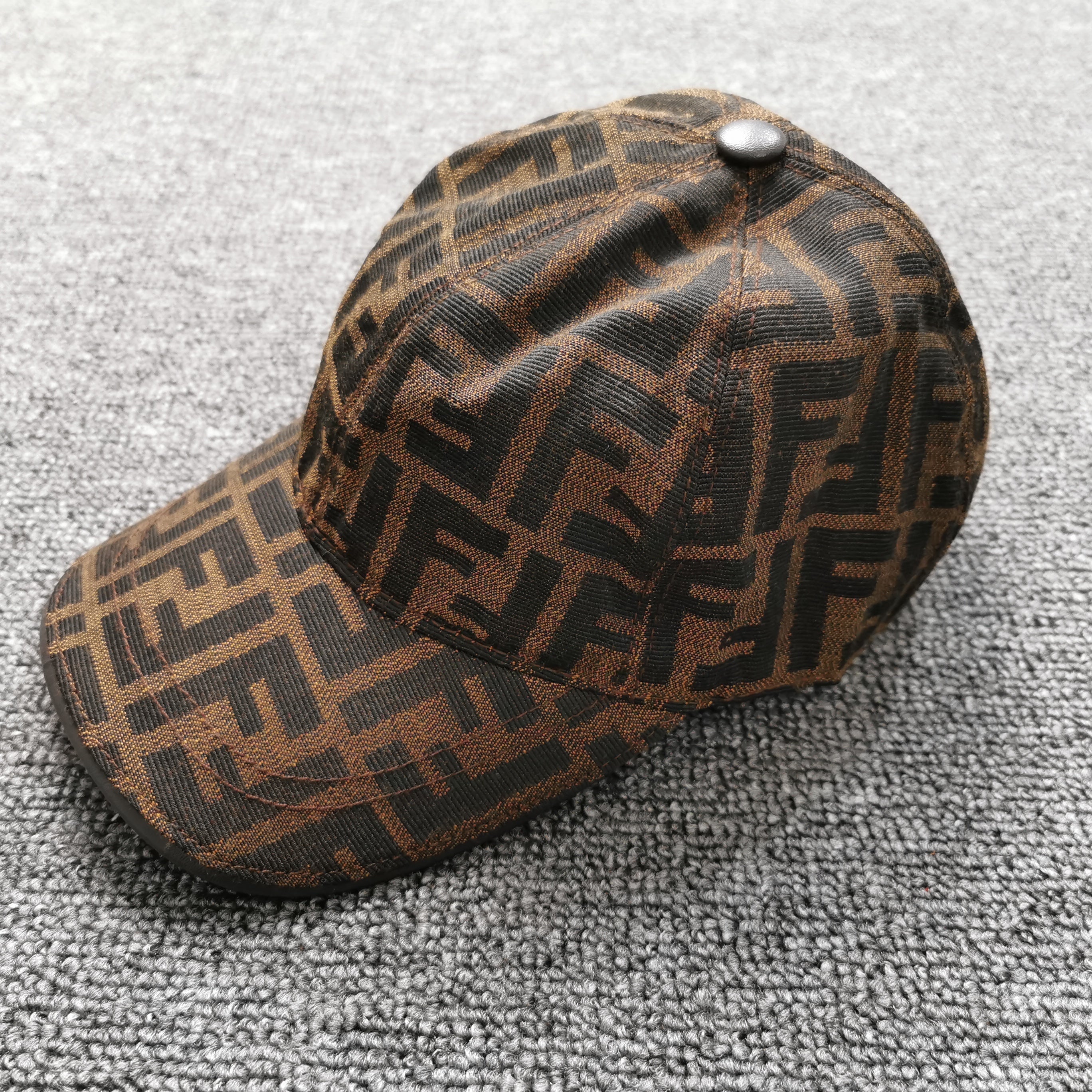 Cap