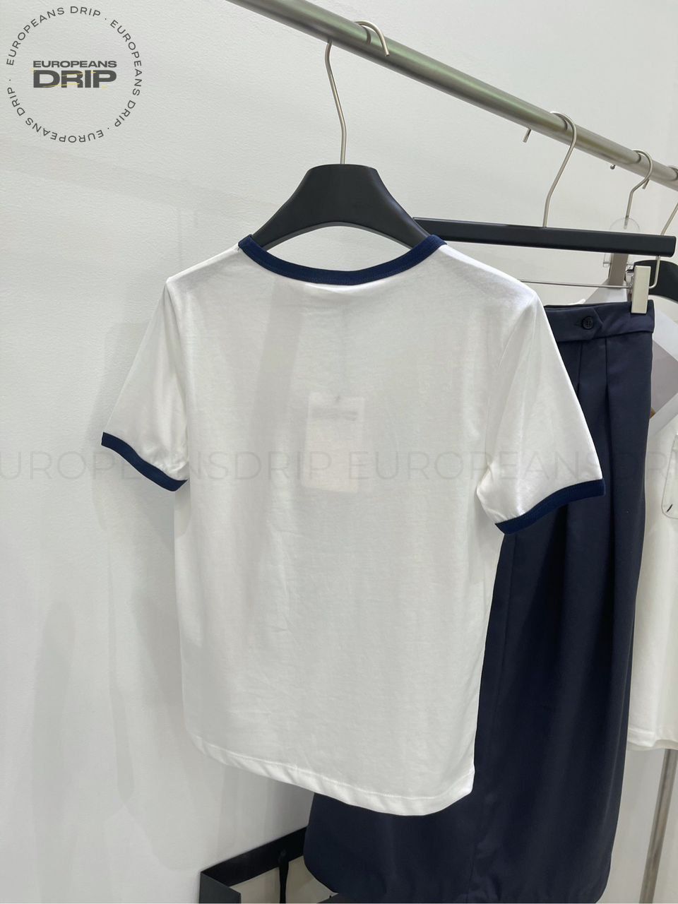 T-Shirt White