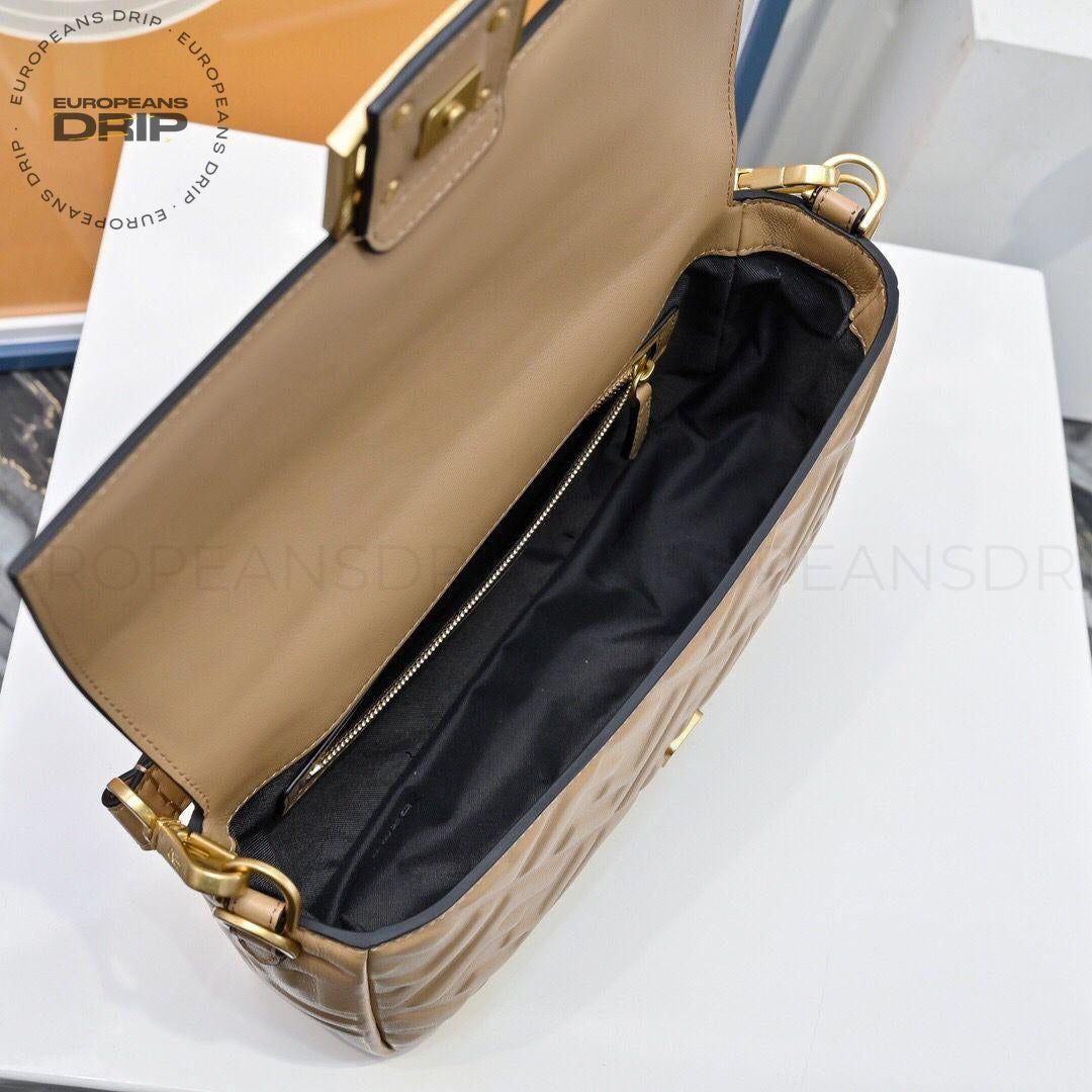 Bag Beige 27 cm