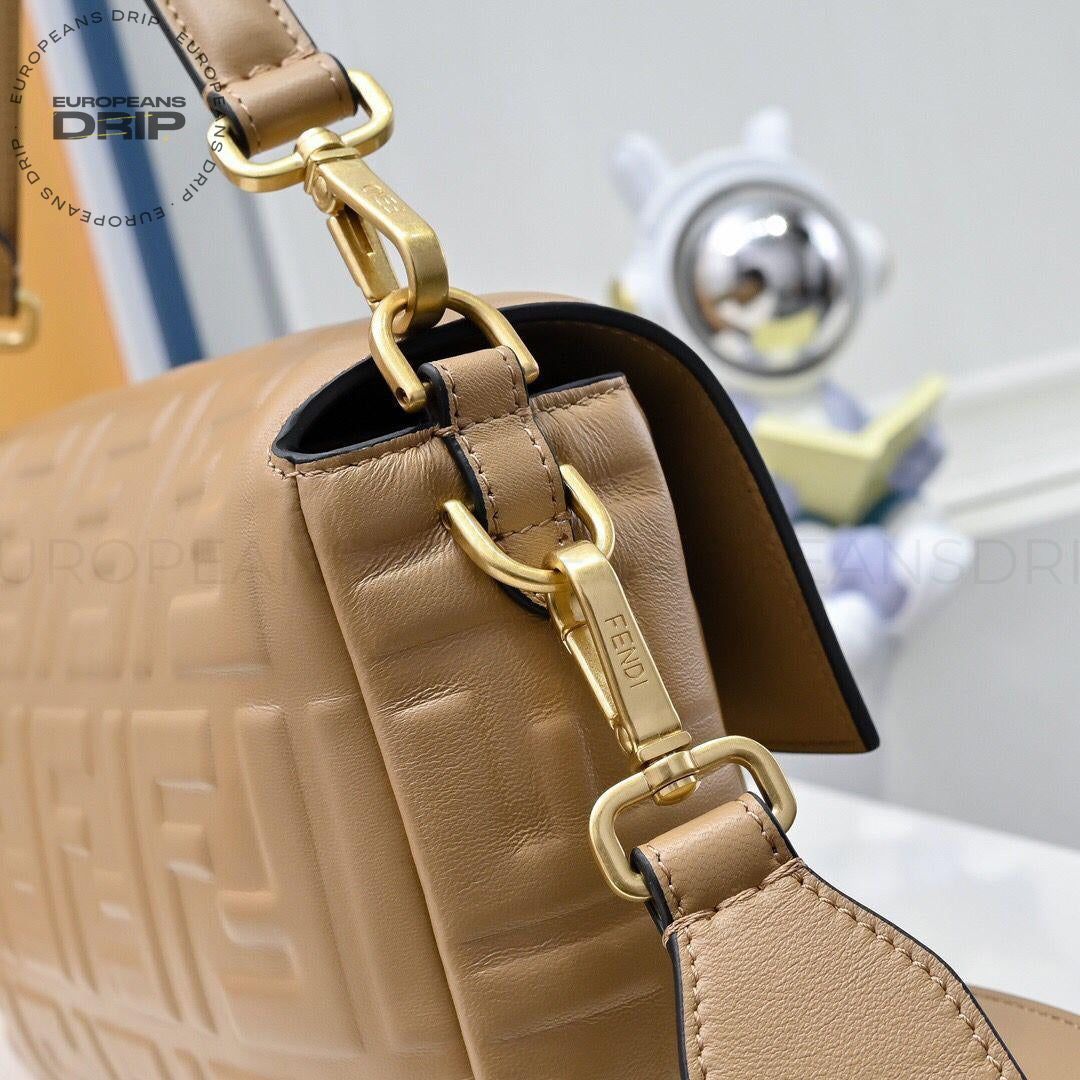 Bag Beige 27 cm
