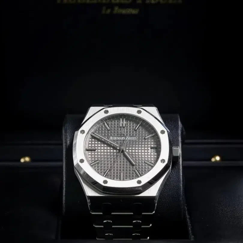 Royal Oak Offshore “Gray” 15400 ADP007