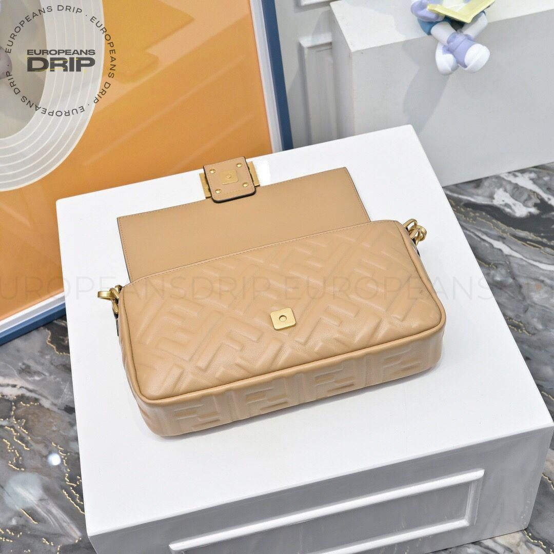 Bag Beige 27 cm