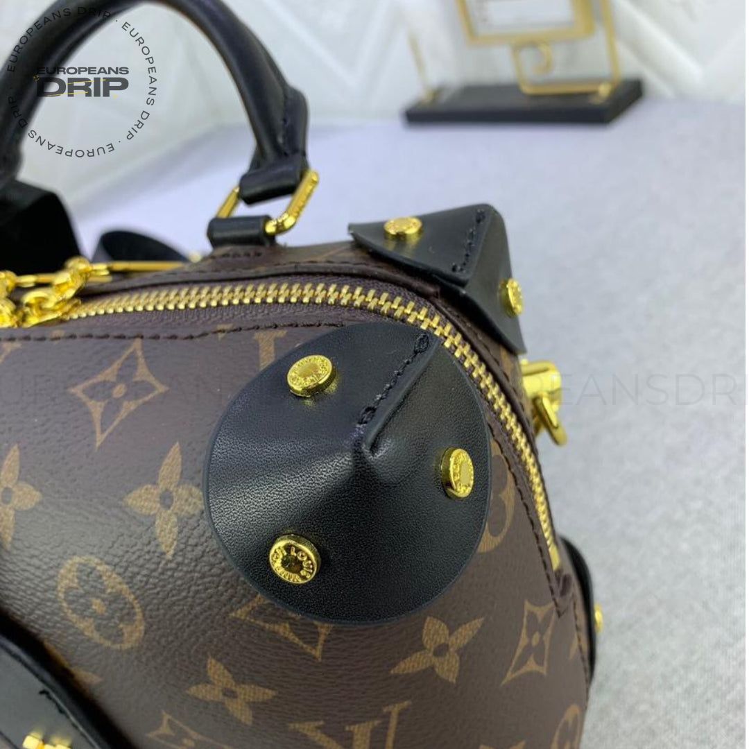 Petite Malle Souple Boston Bag Monogram 20 cm
