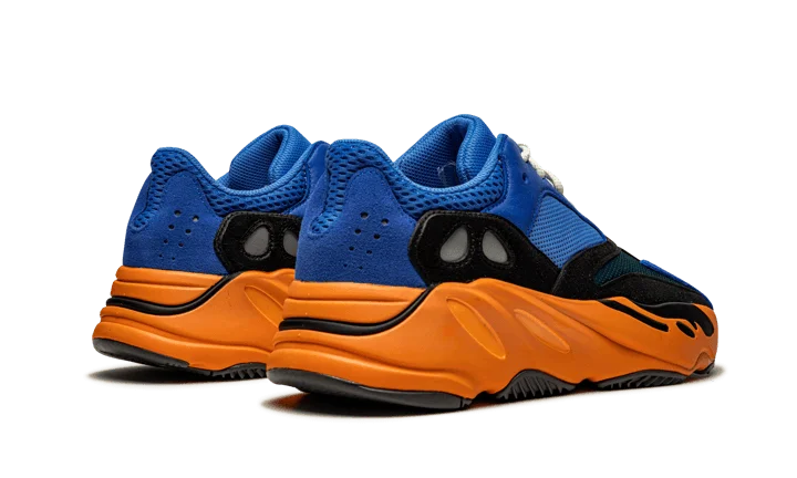 700 Bright Blue
