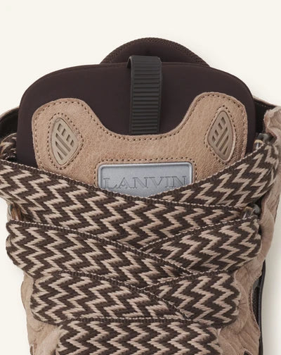 Curb Brown