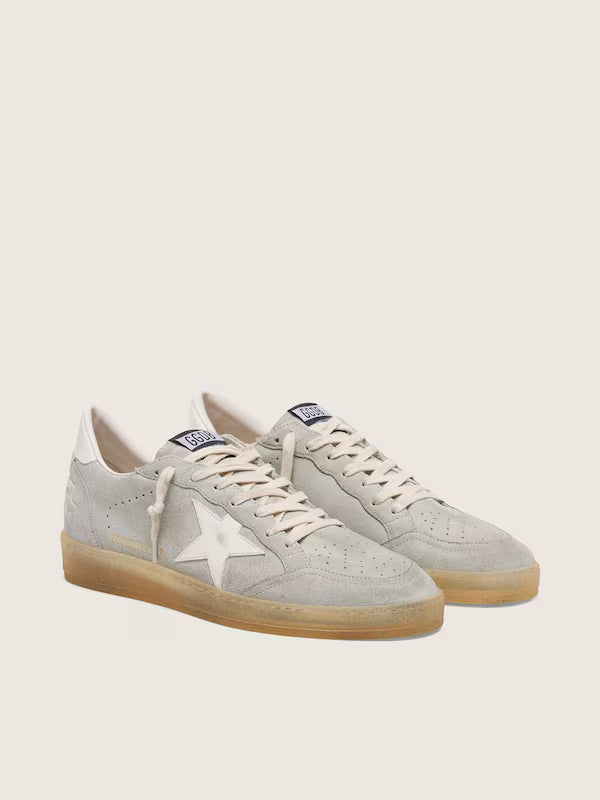 Star in light gray