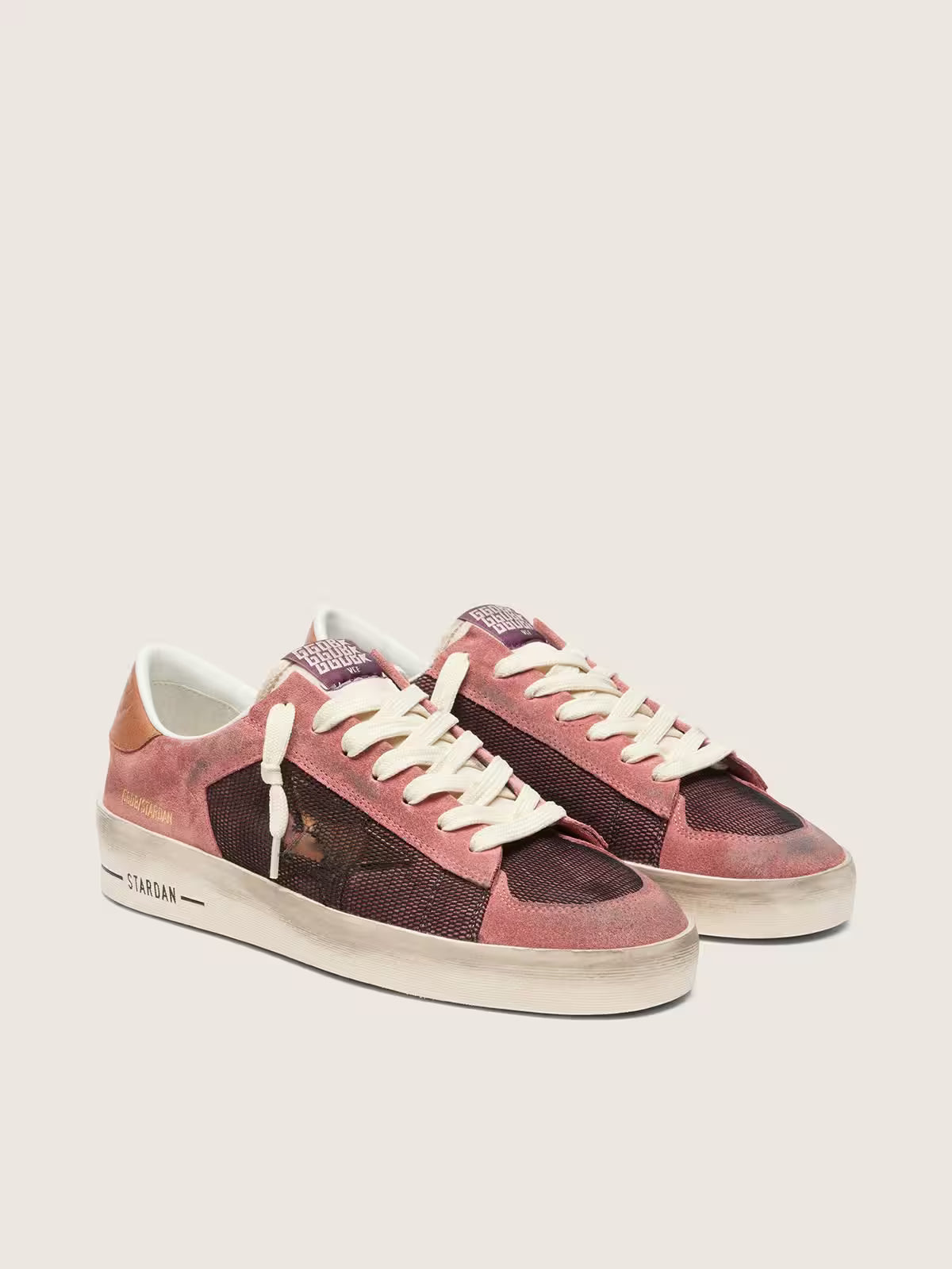 Star Dan in pink suede with beige