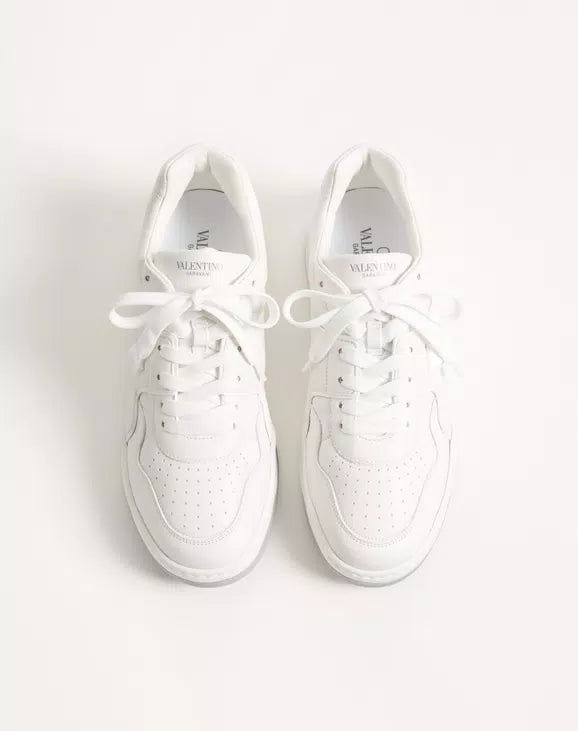 Low-Top One Stud White
