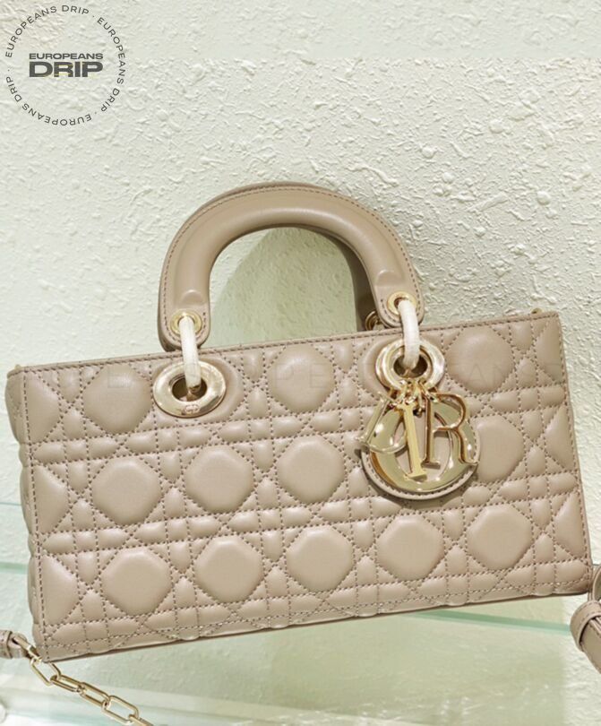 Lady D-Joy Medium Puderrosa 22 cm
