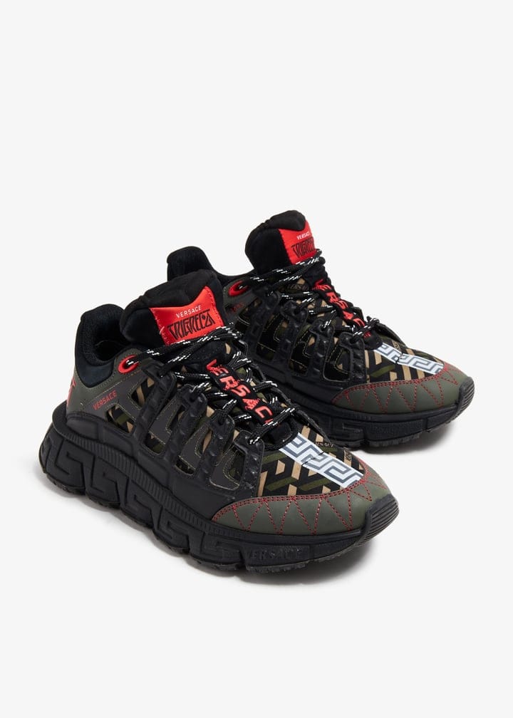 Trigreca Black Red