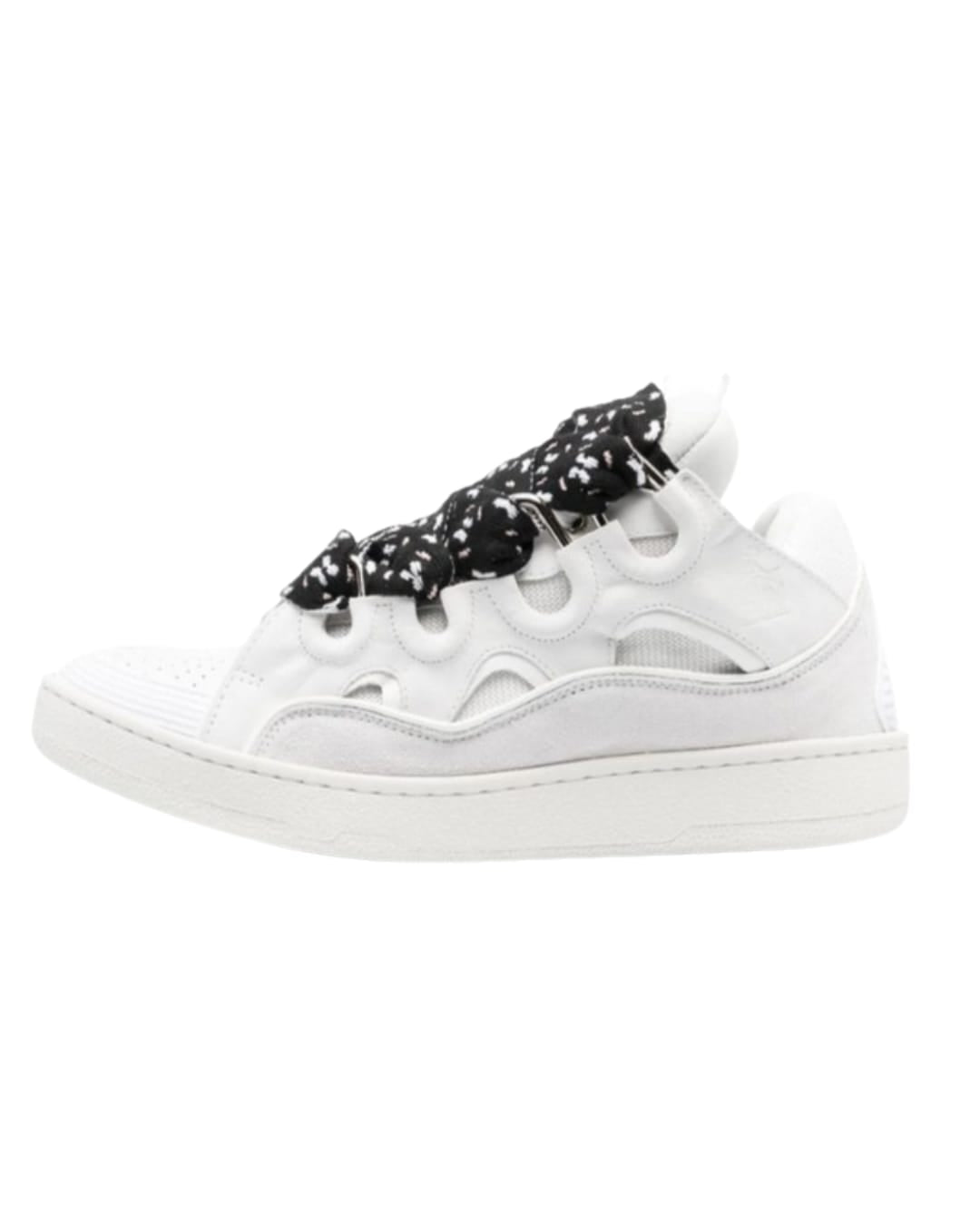 Curb White Black