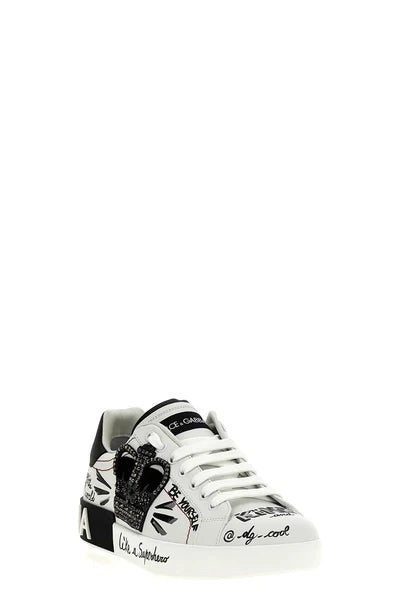 WHITE BLACK
