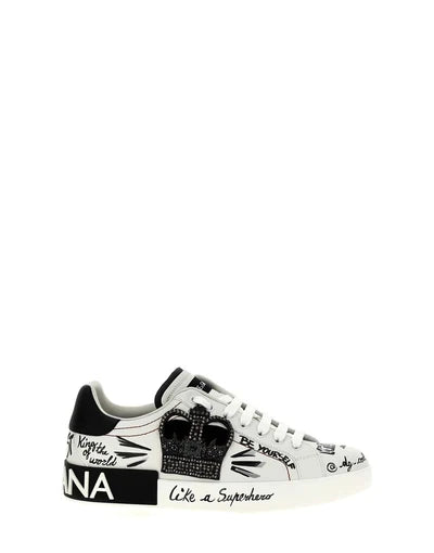 WHITE BLACK