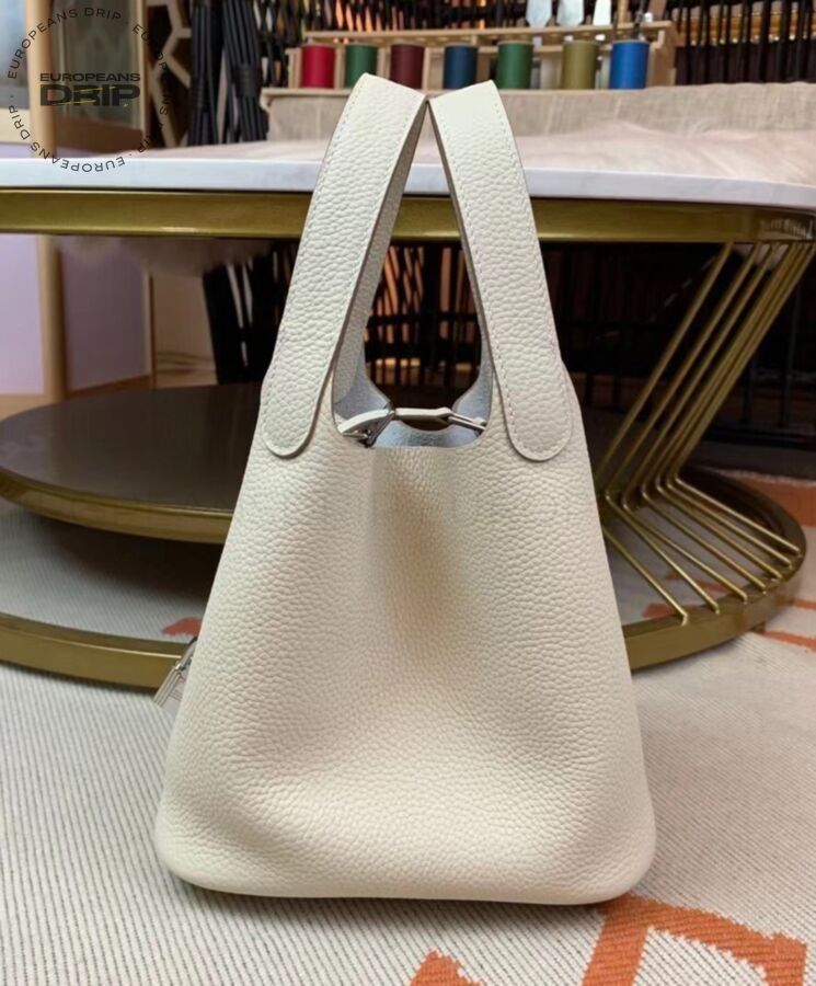 Picotin Cream 22 cm