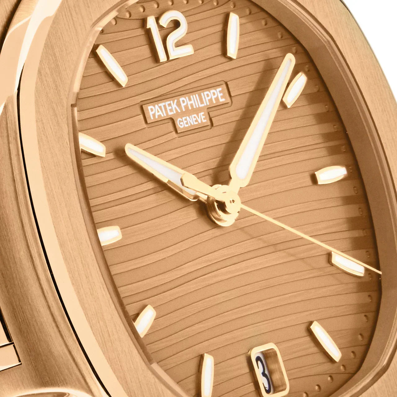Nautilus 7118/1R-010 'Ladies' Rose Gold Golden Dial (2021)